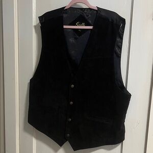 Scully Black Suede Vest with Brass Snaps  XL Fancy Hobbit